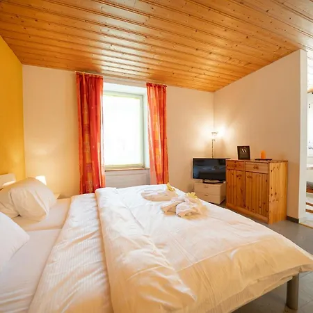 Haus Padrun 3 Appartamento